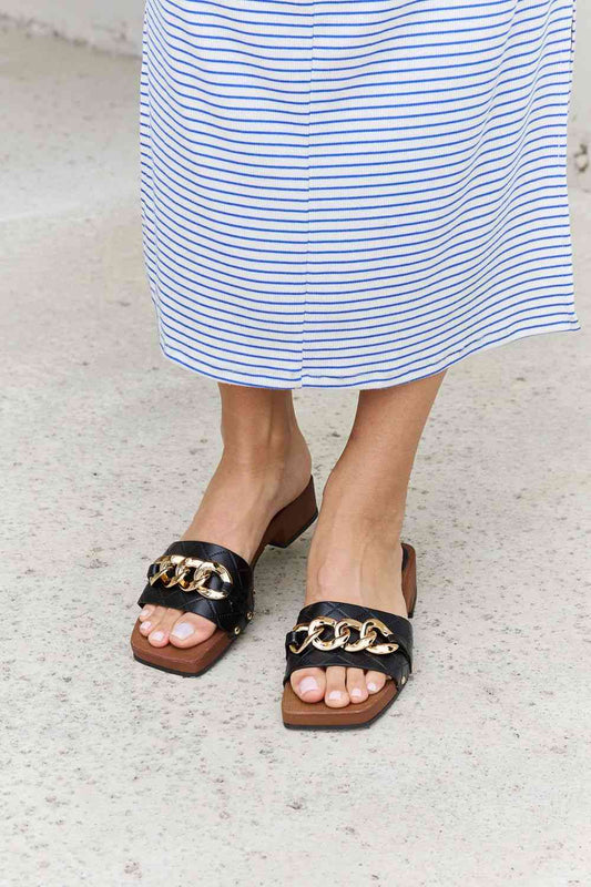 Square Toe Chain Detail Clog Sandal
